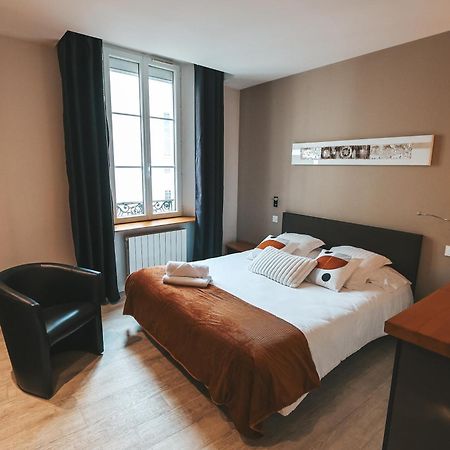 Suit'Home Commerce Angers Exteriér fotografie