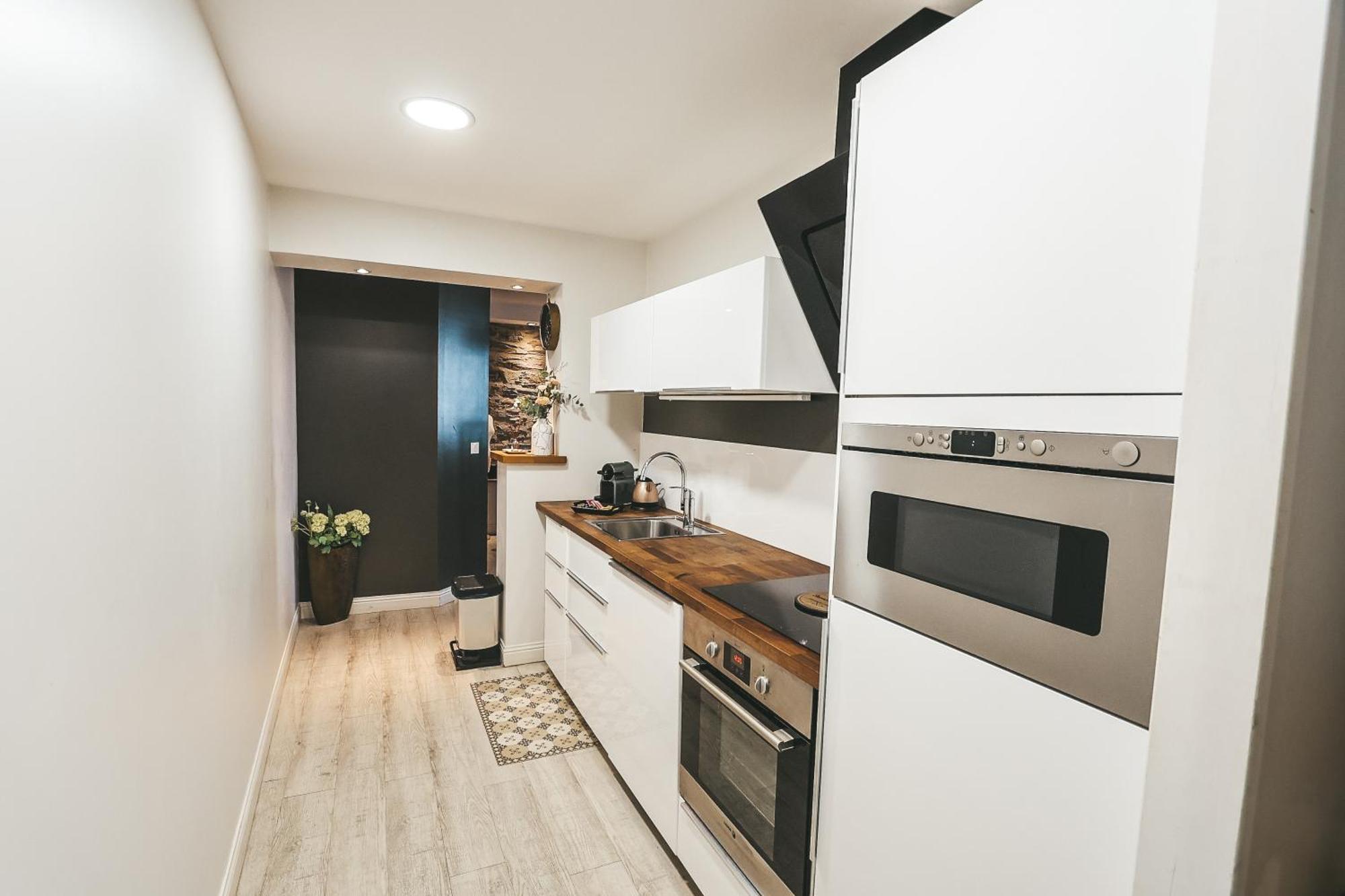Suit'Home Commerce Angers Exteriér fotografie