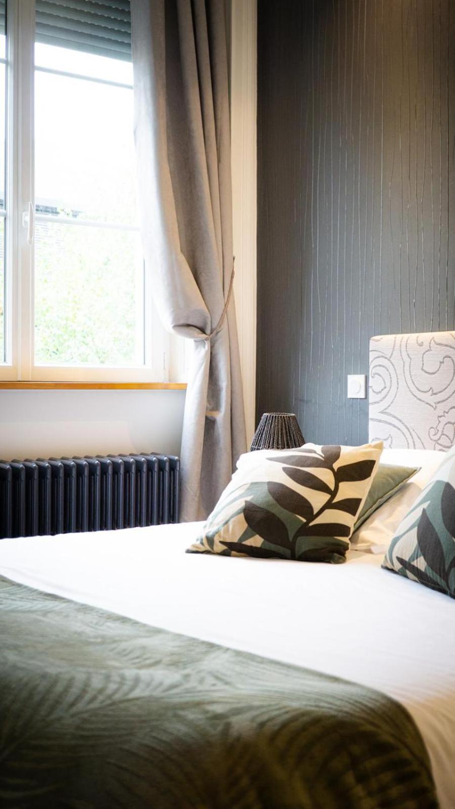 Suit'Home Commerce Angers Exteriér fotografie