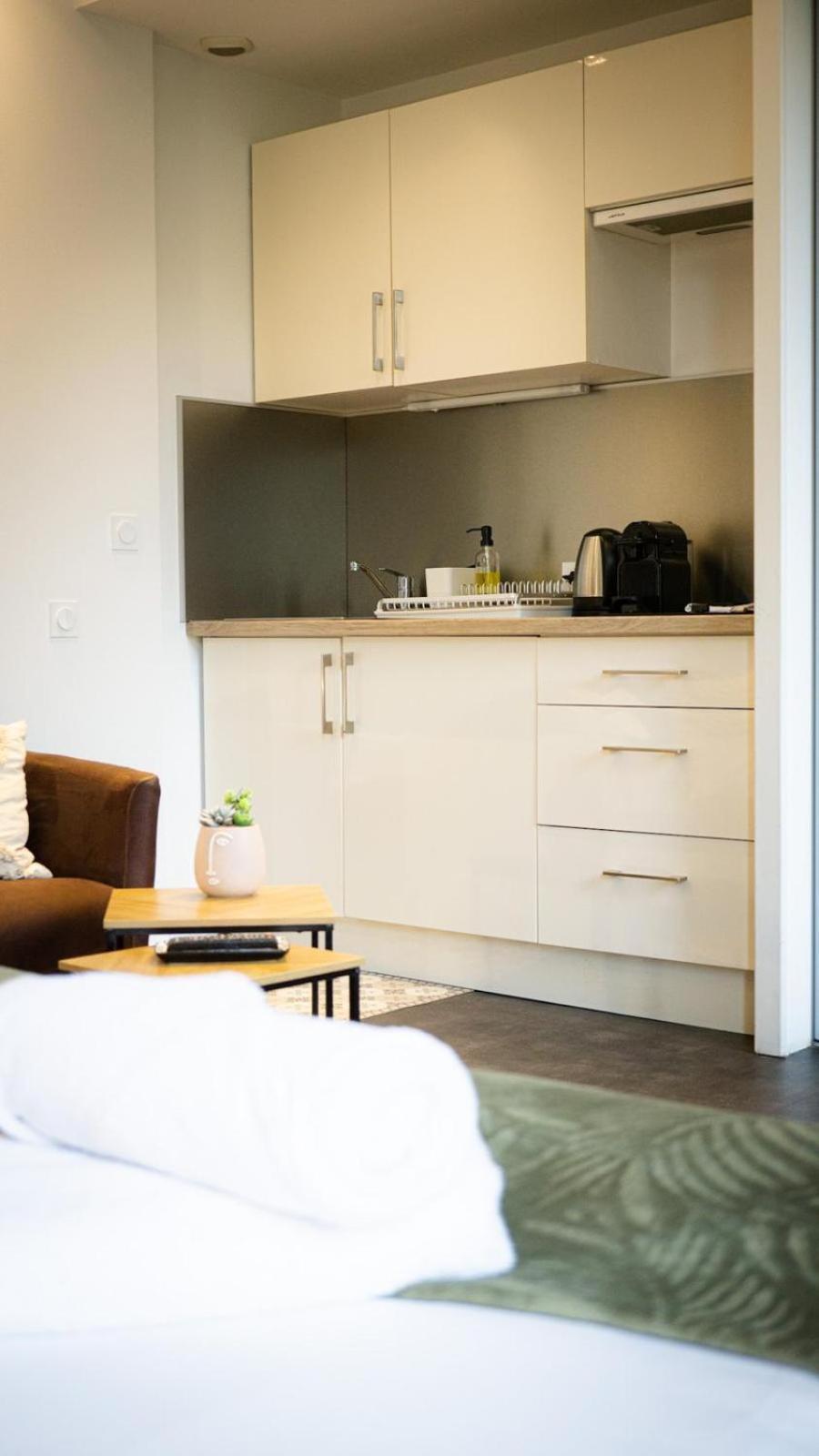 Suit'Home Commerce Angers Exteriér fotografie